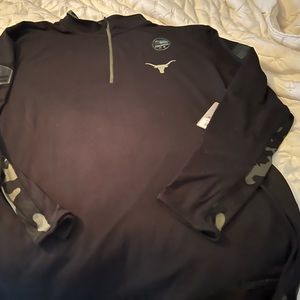 Texas longhorns pull over